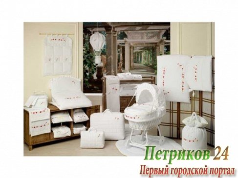 Комплект в кроватку BABYPIU Сладости 58R.160BIANC из коллекции '4 времени года' для люльки (2 простыни+наволочка)