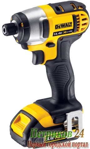 Шуруповерт DeWalt DCF835M2