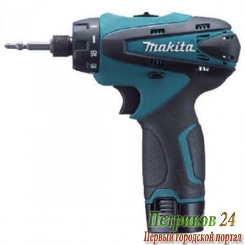 Шуруповерт Makita DF030DWE