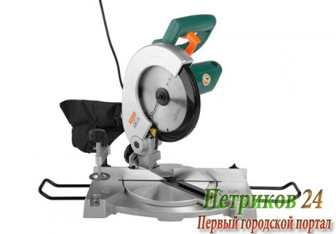 Торцовочная пила Sturm MS55211
