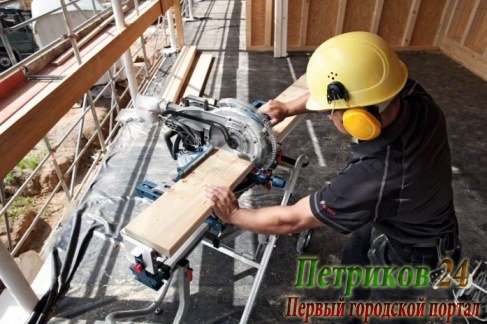 Торцовочная пила Bosch GCM 12 JL Professional 0.601.B21.100