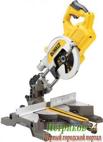 Пила торцовочная DeWalt DCS777N-XJ