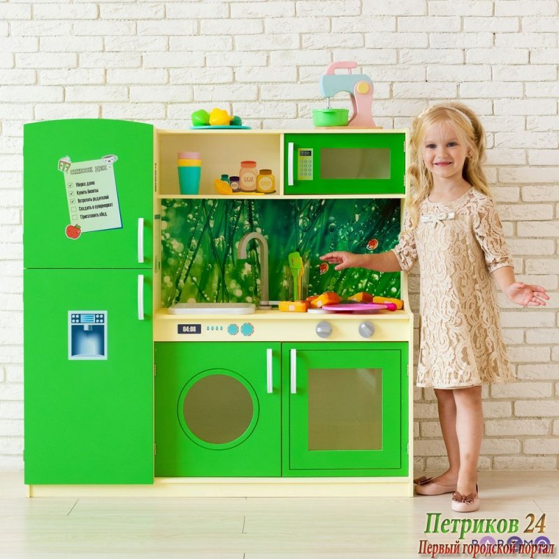 Игрушечная кухня 