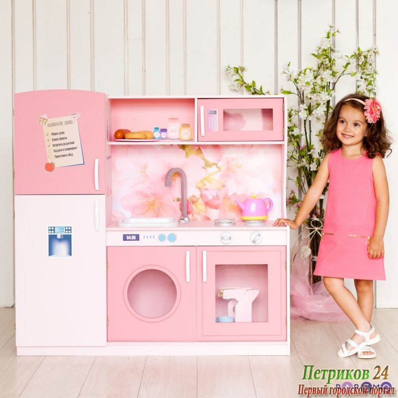 Игрушечная кухня 