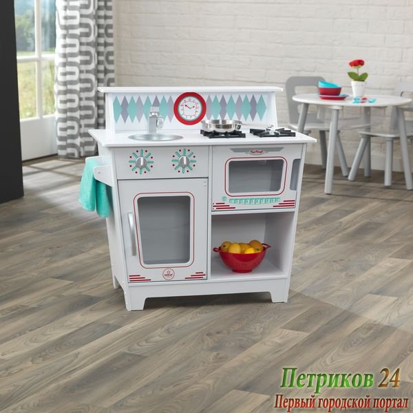 Игрушечная кухня 