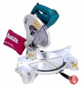 Пила торцовочная Makita LS1040